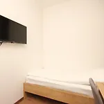 Alexandra 4*
