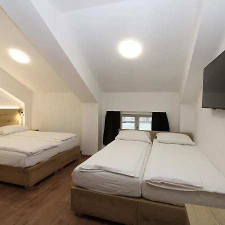 Aparthotel Alexandra 3*