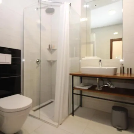 Alexandra Aparthotel