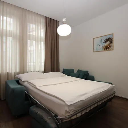 Alexandra Aparthotel