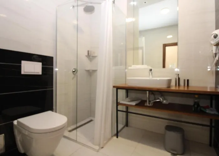 Alexandra Aparthotel