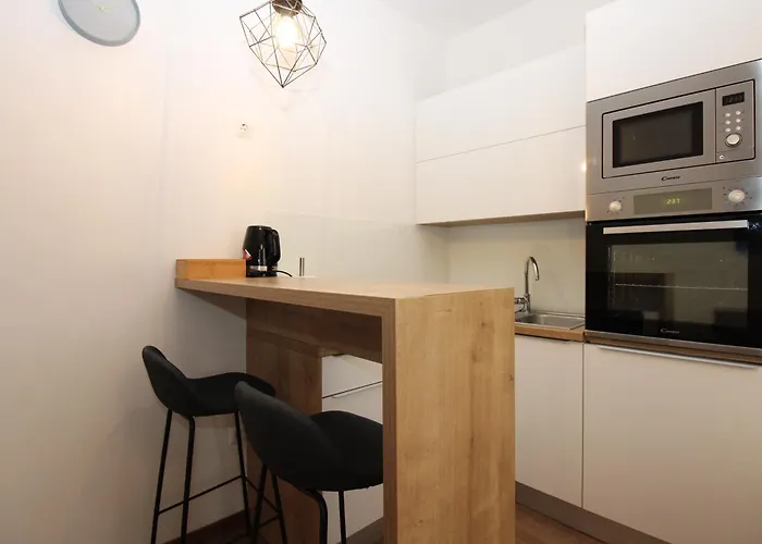 Alexandra Aparthotel