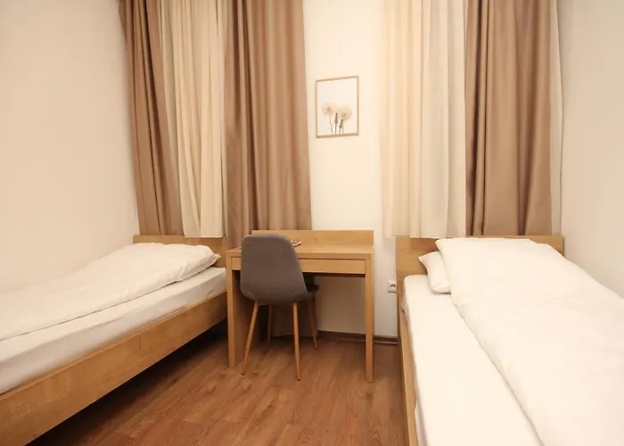 Alexandra Aparthotel 4*